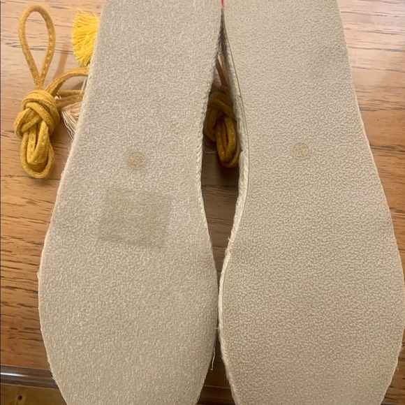 COOLWAY Women’s Bamburi Open Back Slippers - Picture 8 of 10